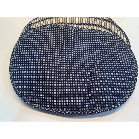 Cottage Core Fabric Placemat Set of 4 Strawberry Applique Pocket Fiber Filled - Picture 4 of 10